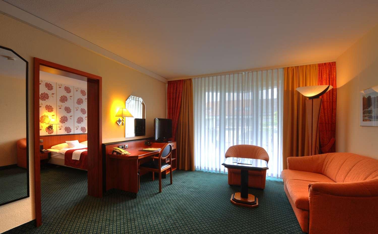 Best Western Plus Delta Park Hotel Mannheim Exterior photo