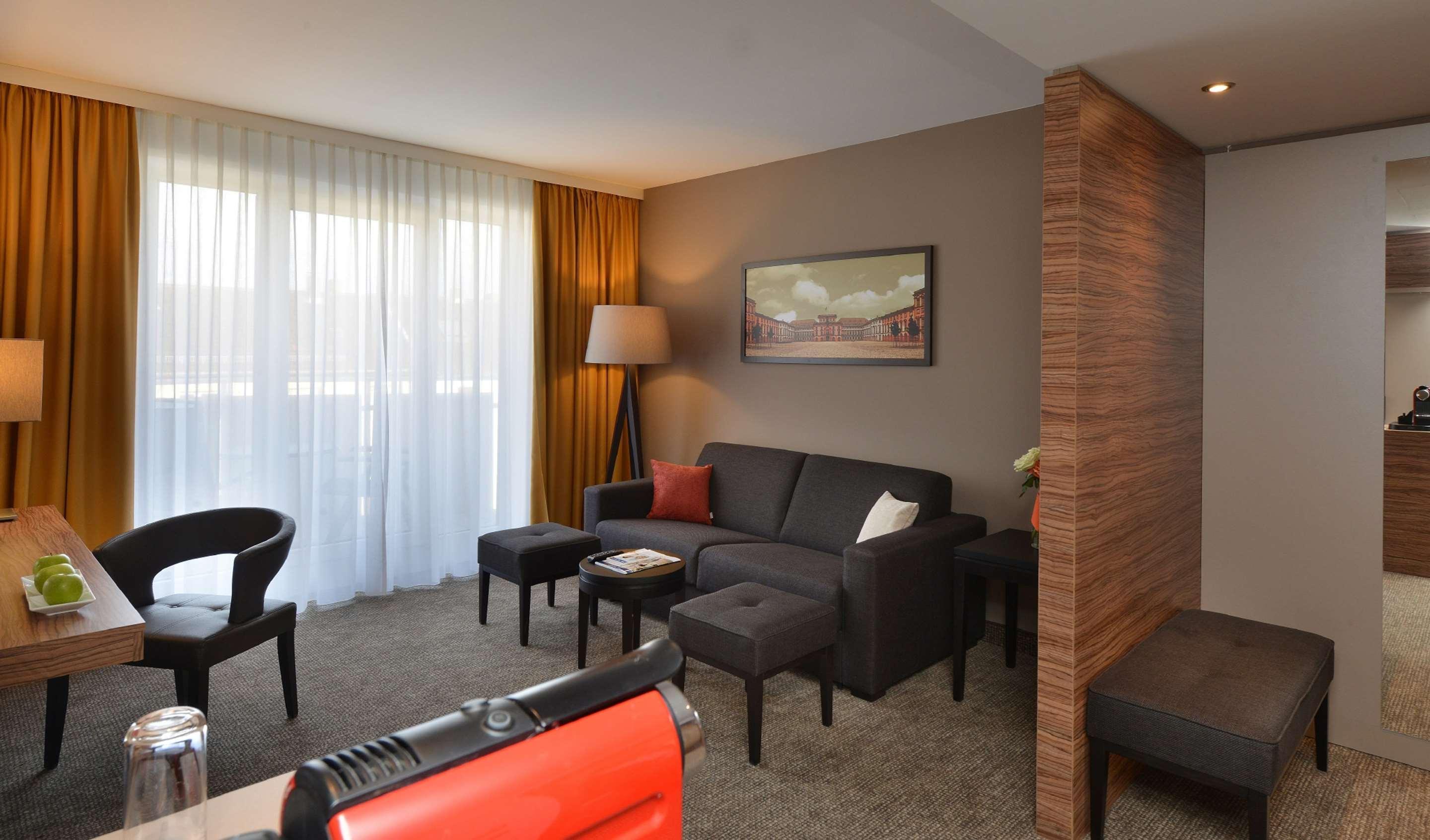 Best Western Plus Delta Park Hotel Mannheim Exterior photo