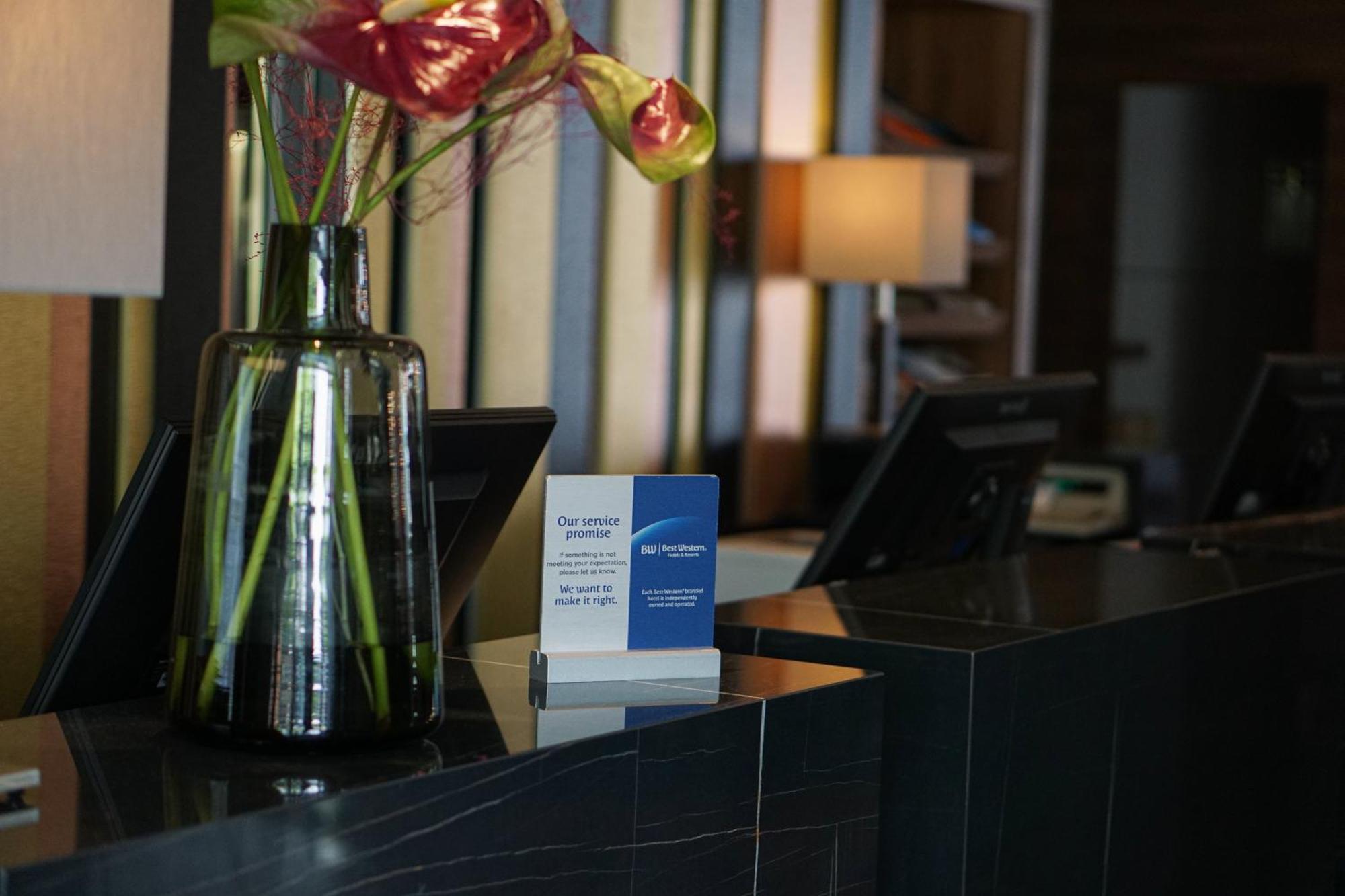 Best Western Plus Delta Park Hotel Mannheim Exterior photo